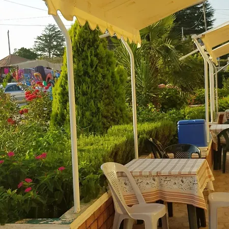 فندق Klejdi